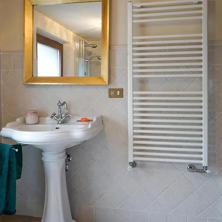 1 Bedroom Gorgeous In